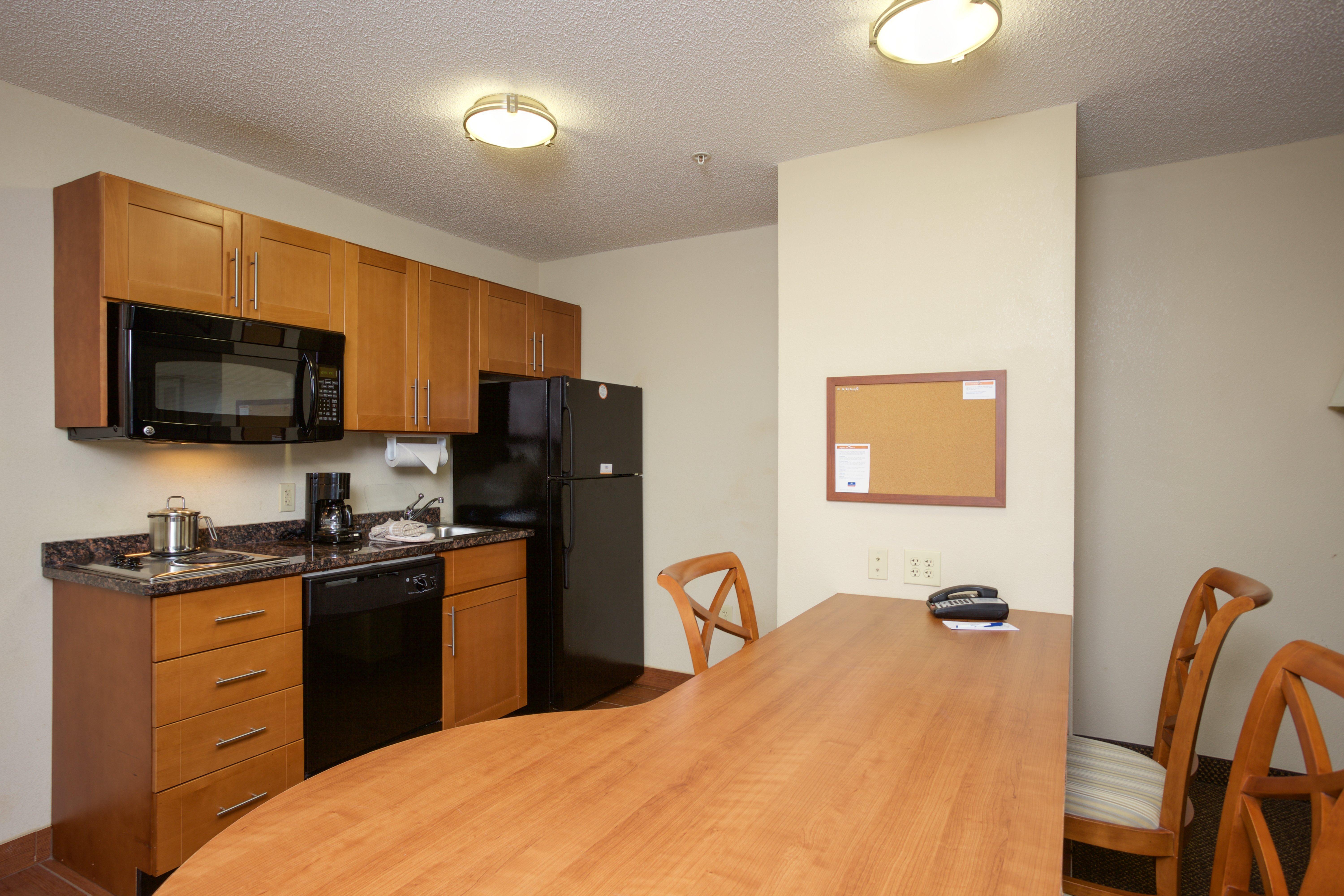 Candlewood Suites Richmond Airport By Ihg Sandston Eksteriør billede